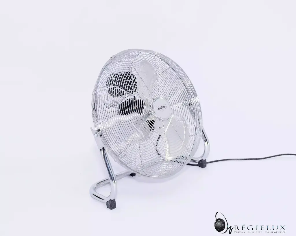 REG0033-4_JPG-min.webp