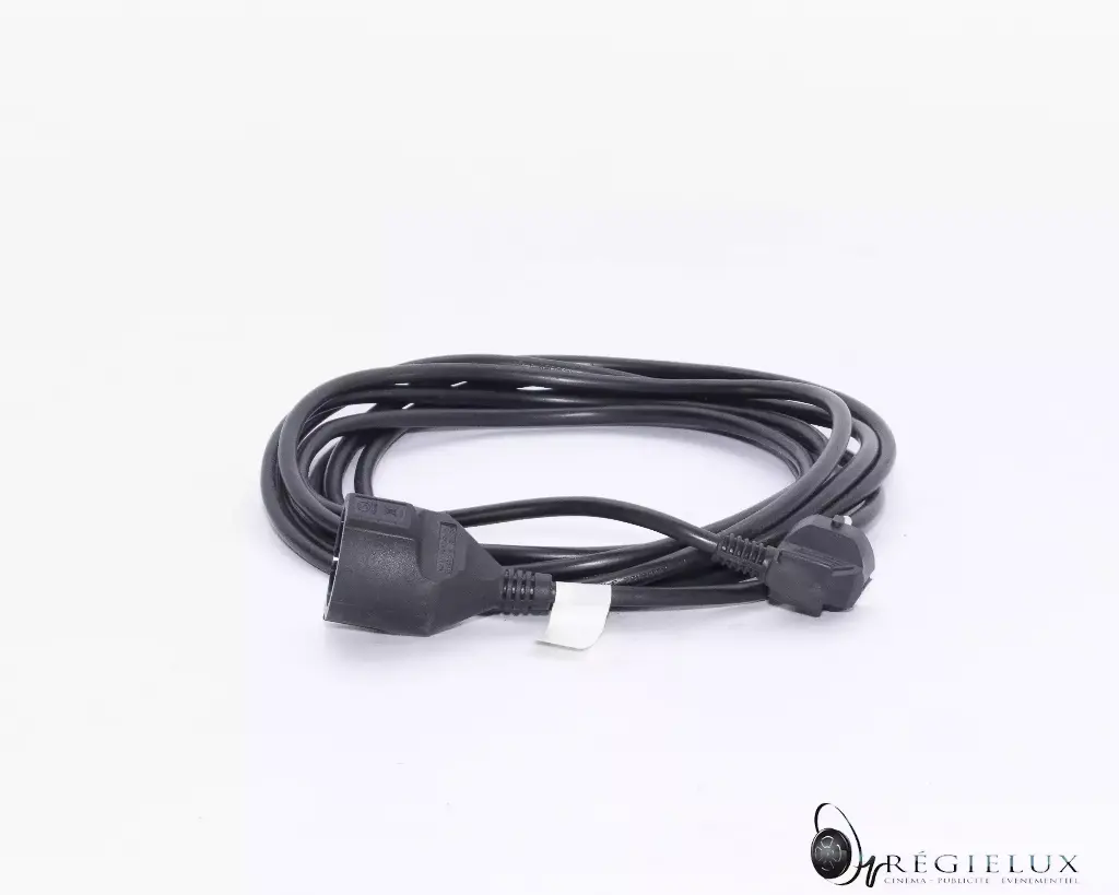 Black 5m 220v extension cord